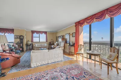 271-10 Grand Central Parkway #29V, Floral Park, NY 11005 - Photo 3
