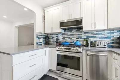 113-14 72nd Road #5P, Forest Hills, NY 11375 - Photo 13