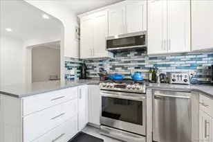 113-14 72nd Rd, Forest Hills, NY 11375 - Photo 13