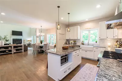 37 Biltmore Drive, Hopewell Junction, NY 12533 - Photo 11