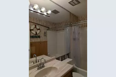 100 Connetquot Avenue #26, East Islip, NY 11730 - Photo 11