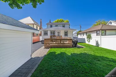 43 Nassau Boulevard, Malverne, NY 11565 - Photo 27