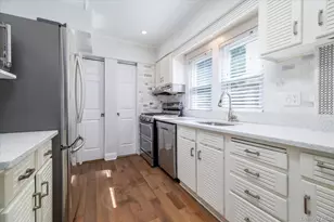 43 Nassau Blvd, Malverne, NY 11565 - Photo 5