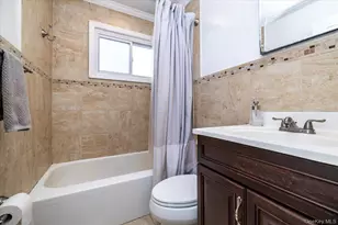 43 Nassau Blvd, Malverne, NY 11565 - Photo 17