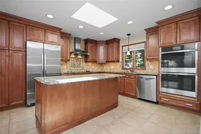334 Lovell Street, Mahopac, NY 10541 - Photo 11