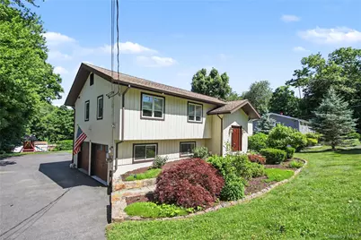 334 Lovell Street, Mahopac, NY 10541 - Photo 3