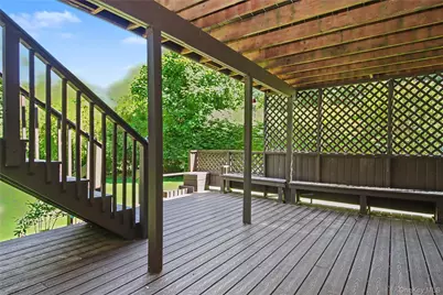 334 Lovell Street, Mahopac, NY 10541 - Photo 41
