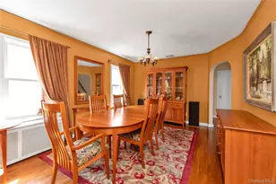 1602 Imperial Ave, New Hyde Park, NY 11040 - Photo 3