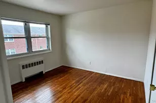 60 Hiddink St, Sayville, NY 11782 - Photo 5