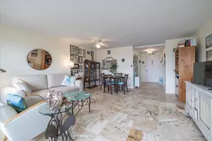 235 W Park Ave, Long Beach, NY 11561 - Photo 9