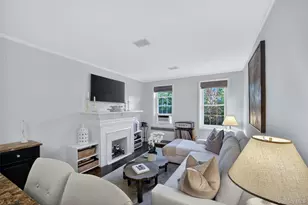 17 Gaynor Ave, Manhasset, NY 11030 - Photo 13