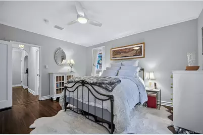 17 Gaynor Avenue #1D, Manhasset, NY 11030 - Photo 7