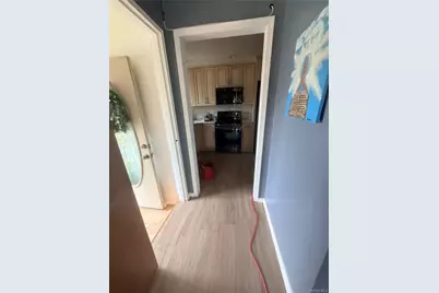 22518 S Conduit Avenue, Springfield Gardens, NY 11413 - Photo 3