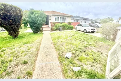 22518 S Conduit Avenue, Springfield Gardens, NY 11413 - Photo 1