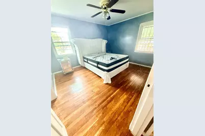 22518 S Conduit Avenue, Springfield Gardens, NY 11413 - Photo 7