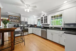 1060 Navy St, Orient, NY 11957 - Photo 9