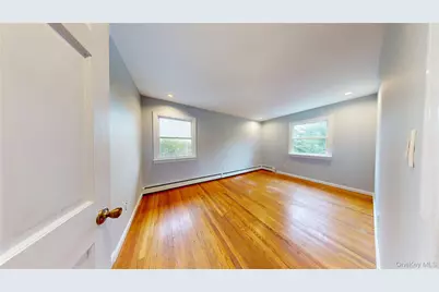 30 Sarina Drive, Commack, NY 11725 - Photo 19