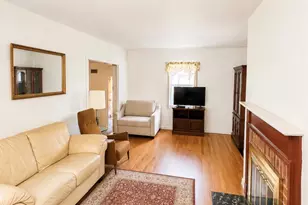 47 St Pauls Pl, Mount Vernon, NY 10550 - Photo 3