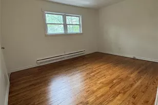 408 A 7th St, East Northport, NY 11731 - Photo 15