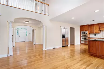 17 Youngs Lane, Setauket, NY 11733 - Photo 17