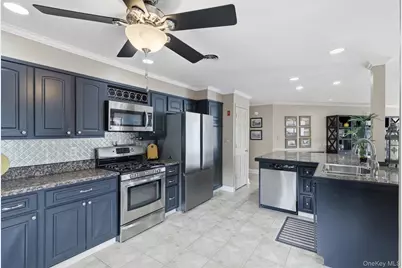 2 Park Place #C3E, Newburgh, NY 12550 - Photo 17