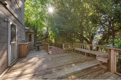 19 Fox Lane, Dix Hills, NY 11746 - Photo 37