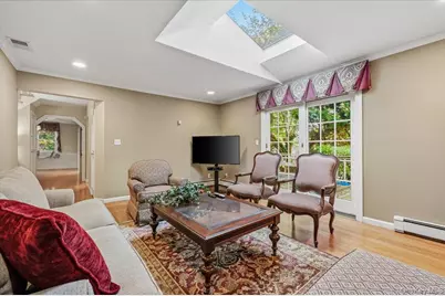 19 Fox Lane, Dix Hills, NY 11746 - Photo 15