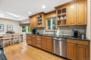 19 Fox Ln, Dix Hills, NY 11746 - Photo 11