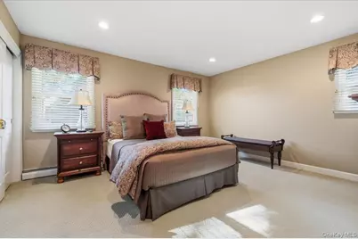 19 Fox Lane, Dix Hills, NY 11746 - Photo 27