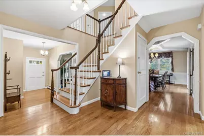 19 Fox Lane, Dix Hills, NY 11746 - Photo 19