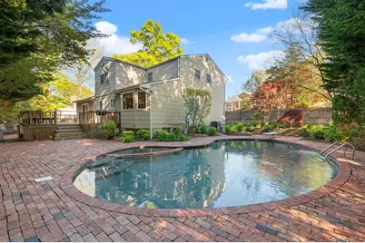 19 Fox Lane, Dix Hills, NY 11746 - Photo 35