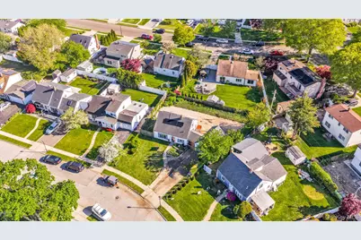 48 Curve Lane, Levittown, NY 11756 - Photo 7