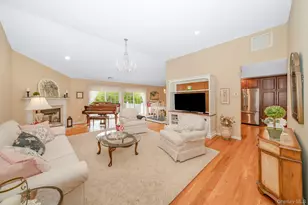 98 Andrew Dr, Mount Sinai, NY 11766 - Photo 9