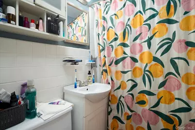 255-08 74th Avenue #Upper 25A122, Glen Oaks, NY 11004 - Photo 11