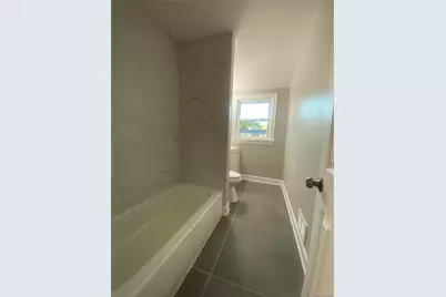 17 Berkeley Avenue, Selden, NY 11784 - Photo 7