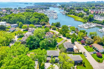 17 Clover Place, New Rochelle, NY 10805 - Photo 3