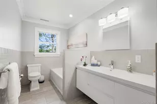 17 Clover Pl, New Rochelle, NY 10805 - Photo 37