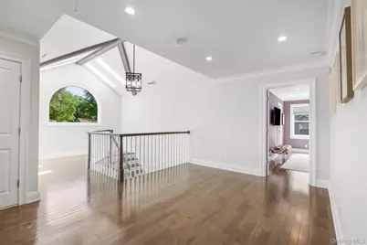 17 Clover Place, New Rochelle, NY 10805 - Photo 27