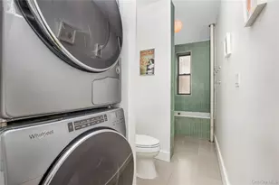 35 Crown St, Brooklyn, NY 11225 - Photo 11