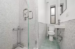 35 Crown St, Brooklyn, NY 11225 - Photo 9