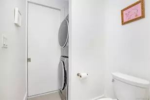 35 Crown St, Brooklyn, NY 11225 - Photo 13