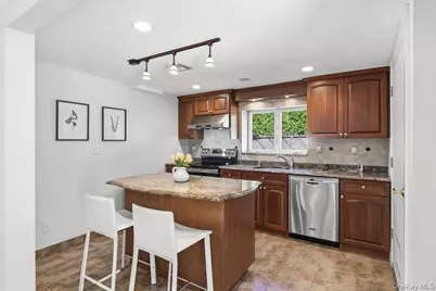 2 Prose Street, Hicksville, NY 11801 - Photo 19