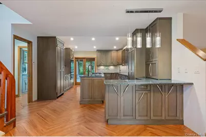 151 Seaman Neck Road, Dix Hills, NY 11746 - Photo 3