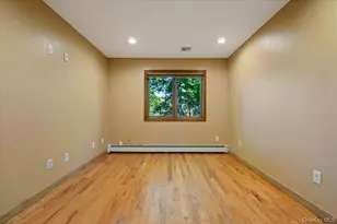 151 Seaman Neck Rd, Dix Hills, NY 11746 - Photo 27