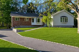 151 Seaman Neck Rd, Dix Hills, NY 11746 - Photo 35