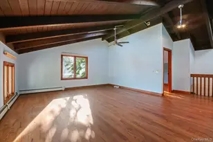 151 Seaman Neck Rd, Dix Hills, NY 11746 - Photo 19