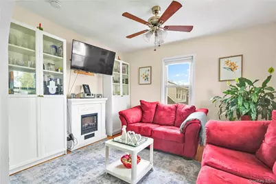 62 Leaman Place, Lynbrook, NY 11563 - Photo 13