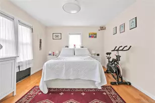 62 Leaman Pl, Lynbrook, NY 11563 - Photo 17