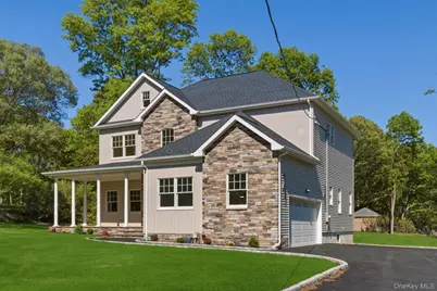 95 Grassy Pond Drive, Smithtown, NY 11787 - Photo 3