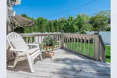 56 Soundview Drive, Port Washington, NY 11050 - Photo 33